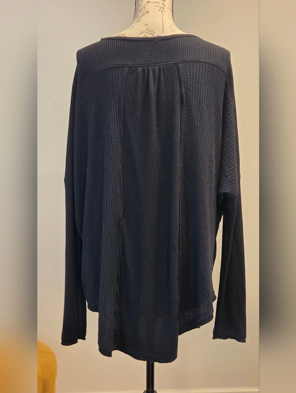 FREE PEOPLE Waffle Knit Henley Tunic Top - Black, Size L.